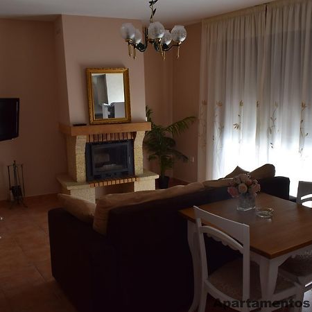 Apartamentos Horno Y Casa De Dulce Purullena Buitenkant foto
