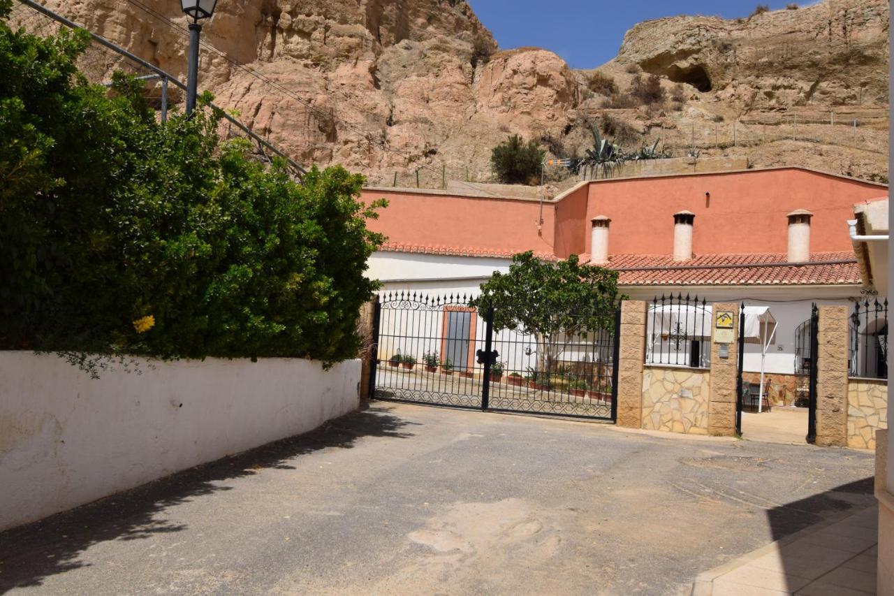Apartamentos Horno Y Casa De Dulce Purullena Buitenkant foto