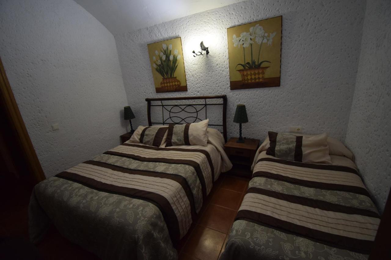 Apartamentos Horno Y Casa De Dulce Purullena Buitenkant foto