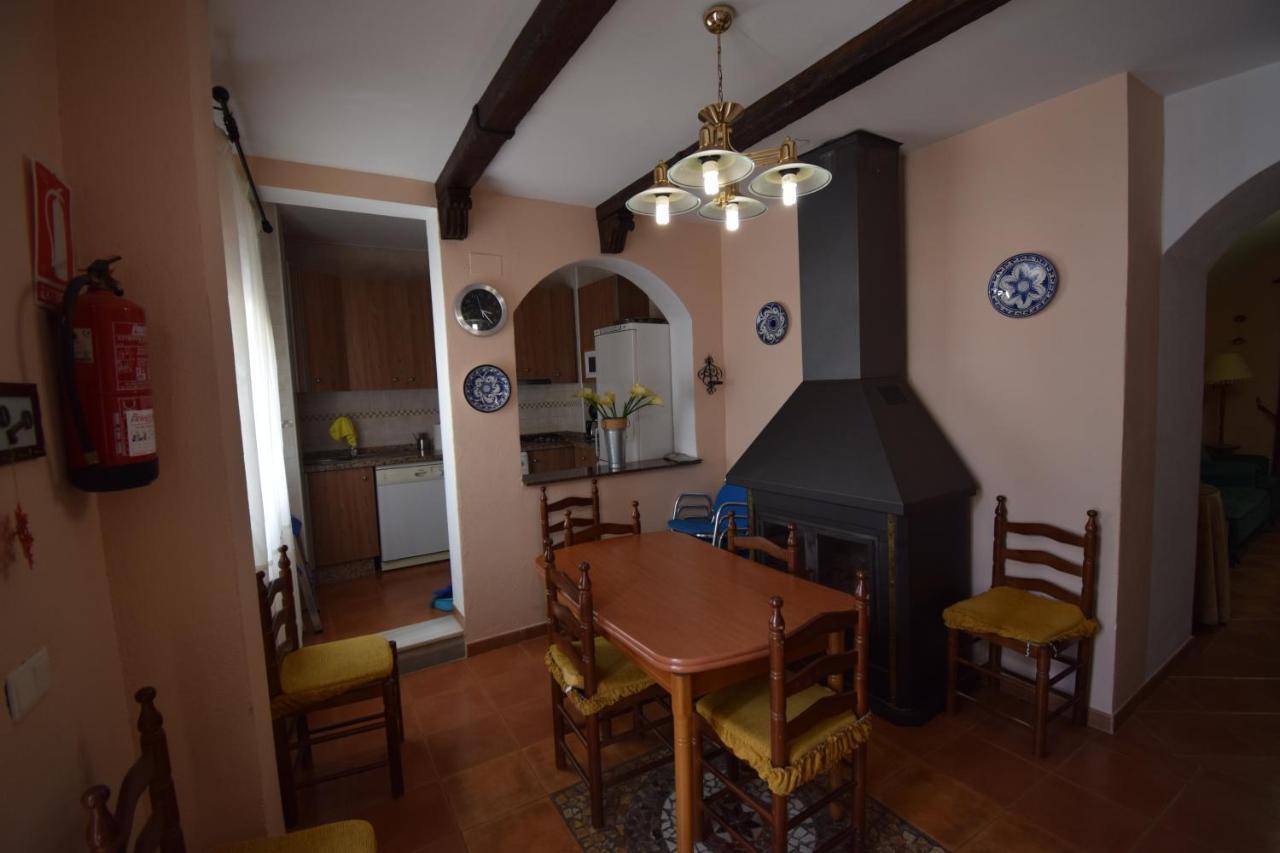 Apartamentos Horno Y Casa De Dulce Purullena Buitenkant foto