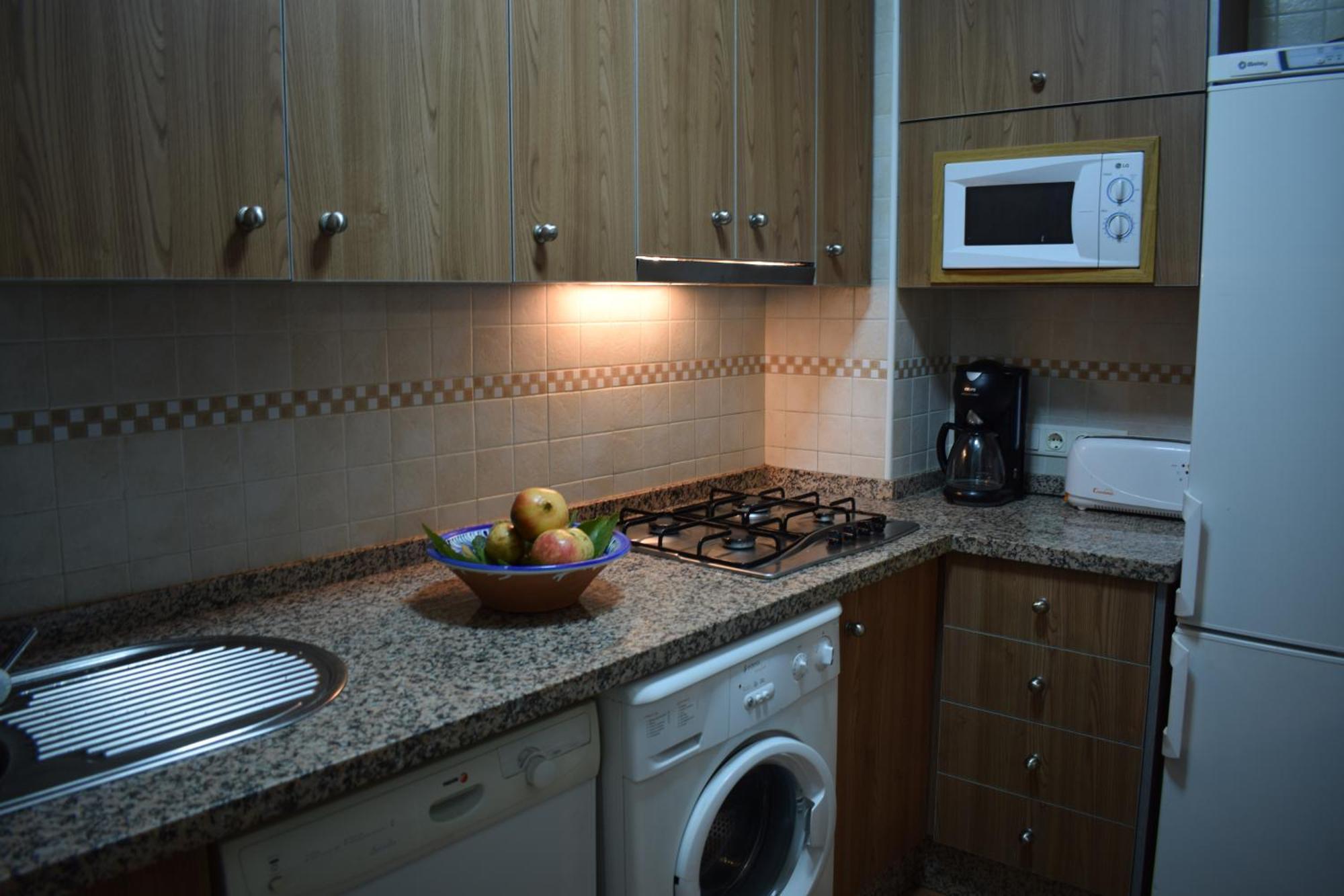 Apartamentos Horno Y Casa De Dulce Purullena Buitenkant foto