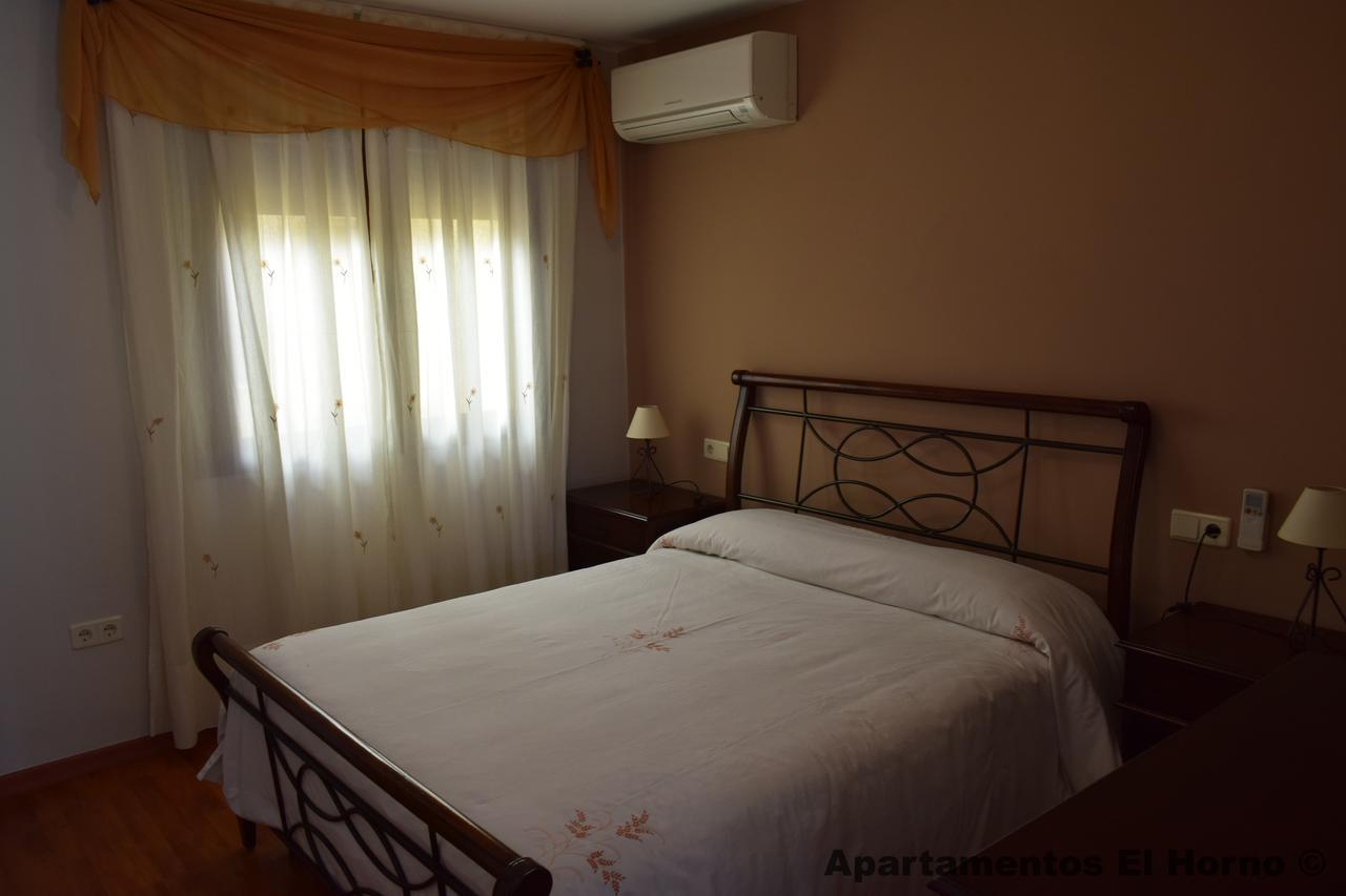 Apartamentos Horno Y Casa De Dulce Purullena Buitenkant foto